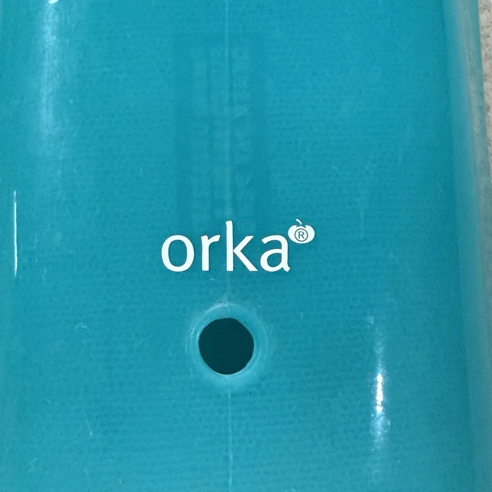 Mastrad Orka BBQ Silicone Grill Glove Mitt Aqua Turquoise Single (1) Excellent